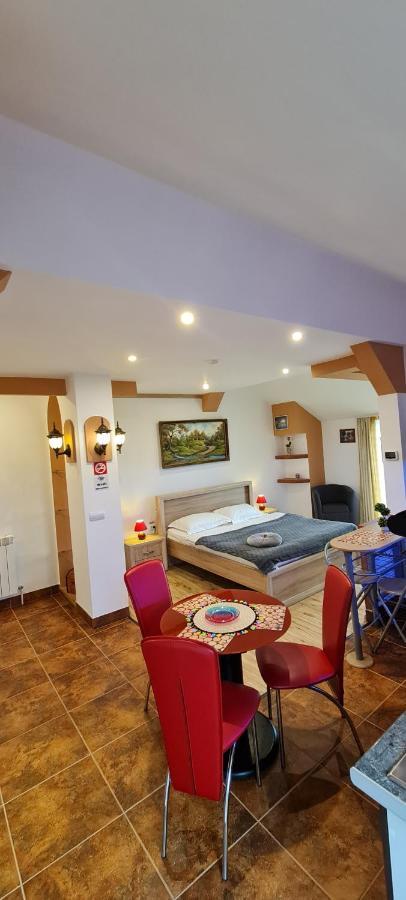 Ferienwohnung Casa Aryan Sînpetru Exterior foto