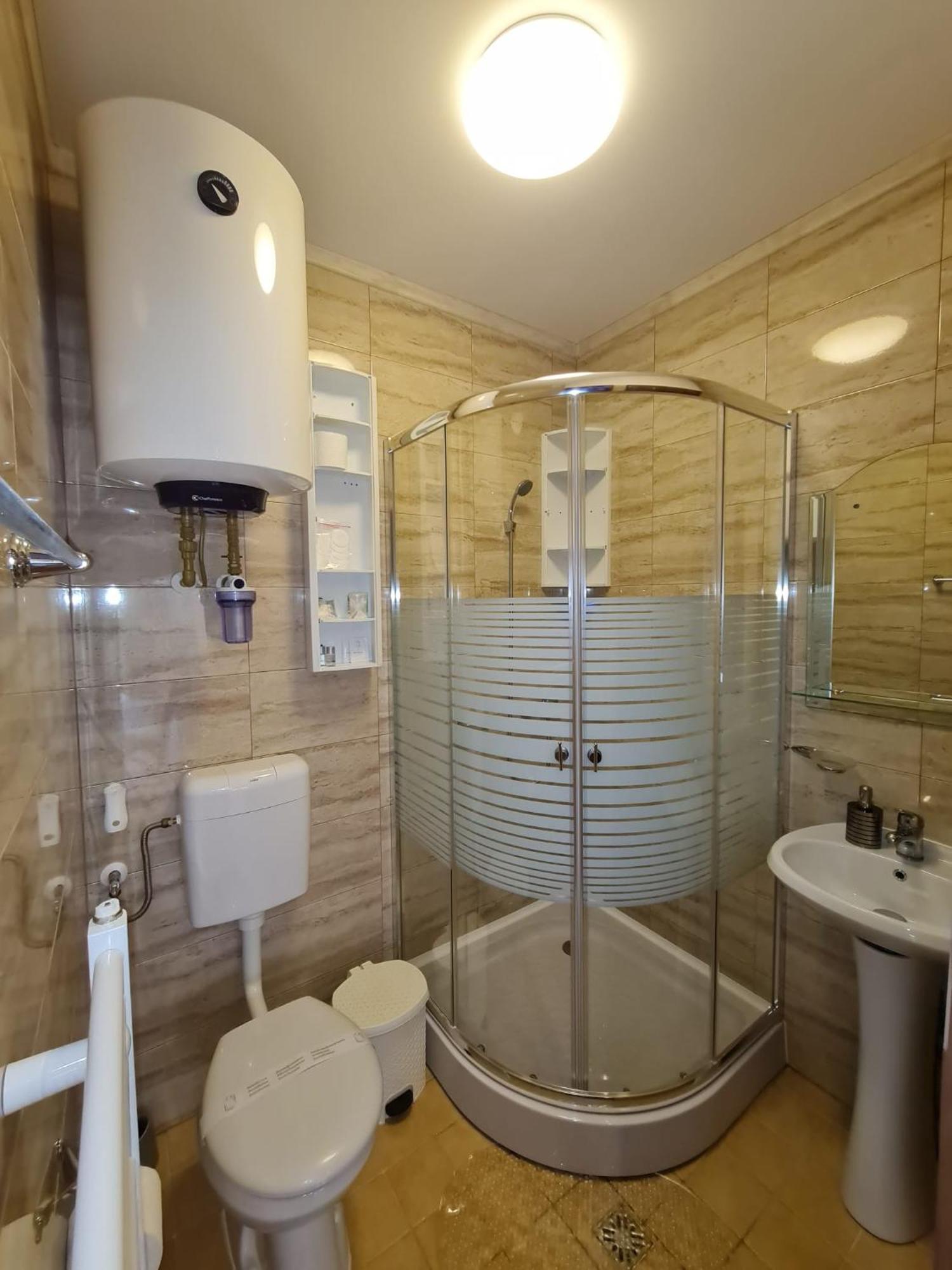 Ferienwohnung Casa Aryan Sînpetru Zimmer foto